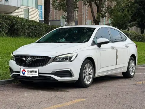 Valeant 2018 Sedan 20T Dual Clutch Leading Model