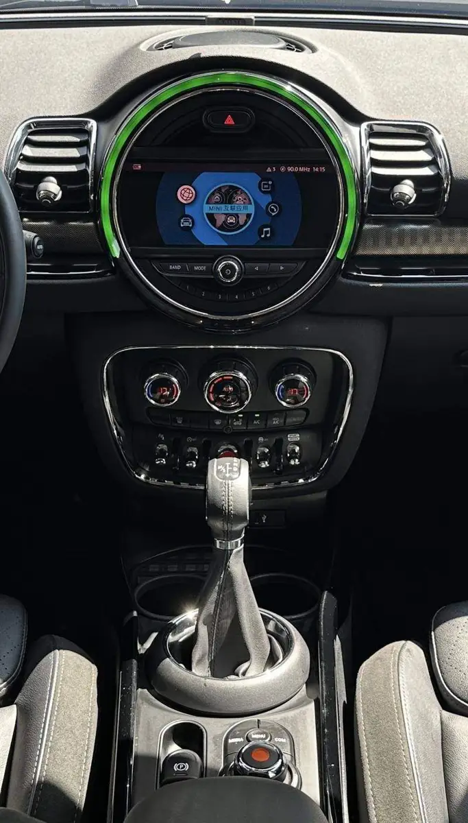 MINI CLUBMAN 2018 1.5T COOPER Artist — 7