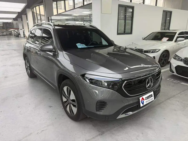 Mercedes-Benz EQB 2022 EQB 260 — 3