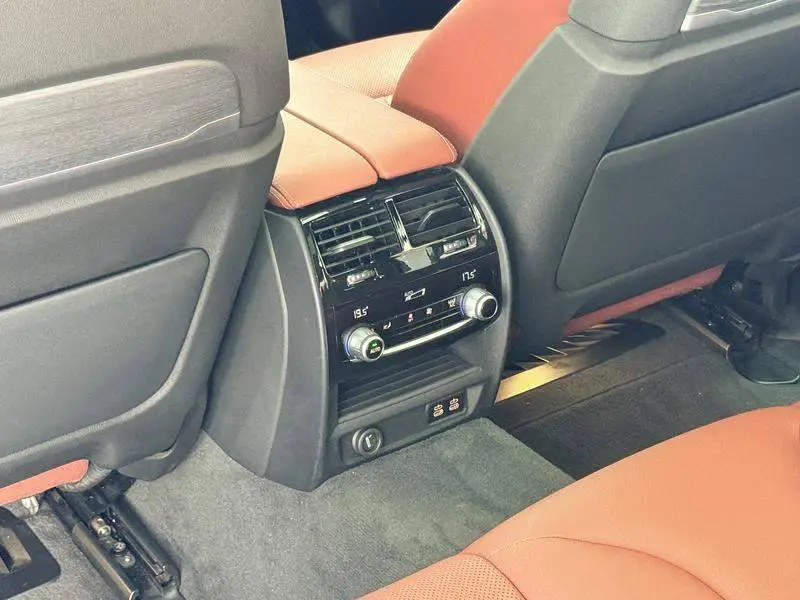 BMW 5 Series 2023 530Li Premium M Sport Package — 13