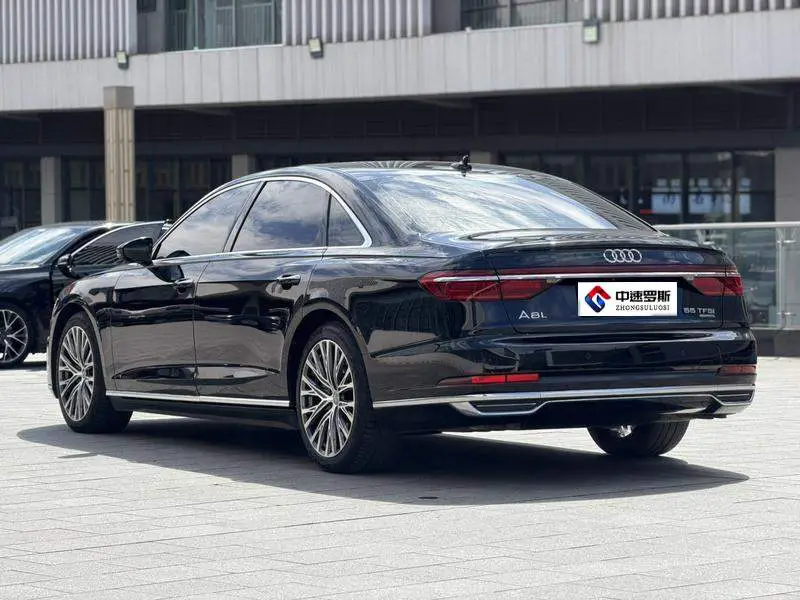 Audi A8 2018 A8L 55 TFSI quattro Elite Edition — 3