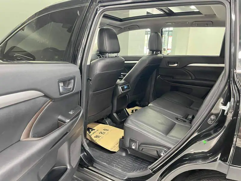 Highlander 2018 2.0T 4WD Premium Edition 7 Seaters National VI — 15
