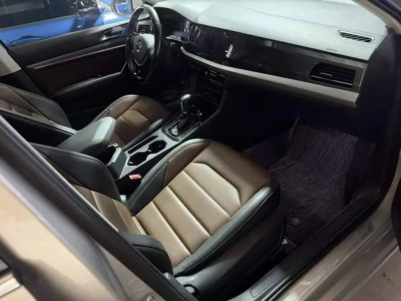 Lavida 2021 280TSI DSG Luxury Edition — 12