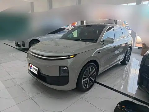 Ideal L6 2025 Max Intelligent Renewal Edition