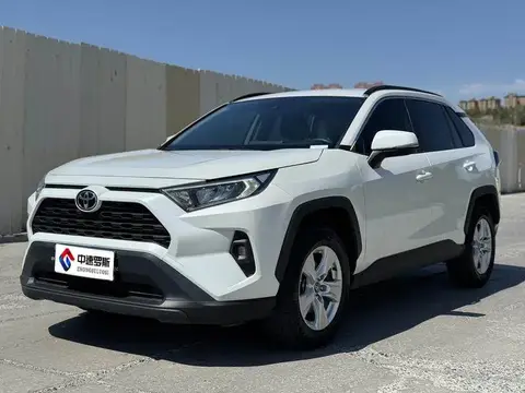 RAV4 Rongfang 2023 2.0L CVT 2WD Urban Edition