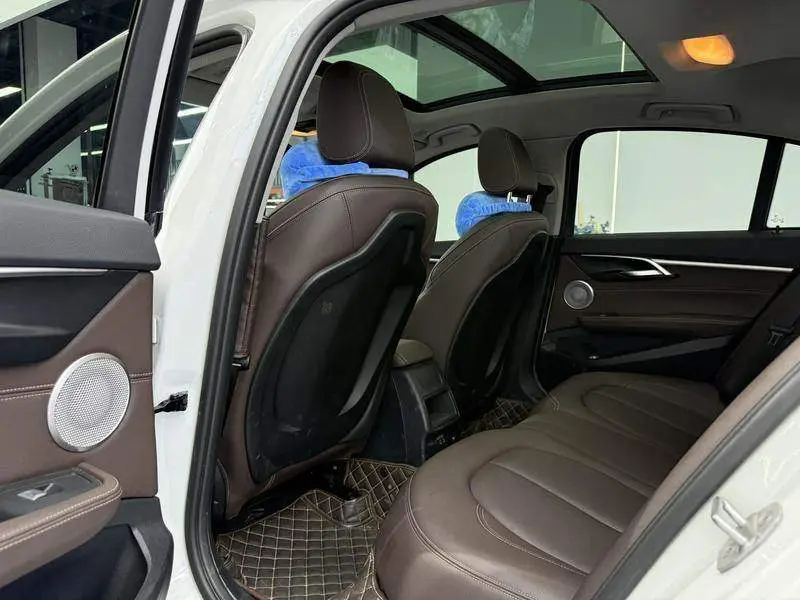 BMW 1 Series 2023 120i M Sport Edition — 14