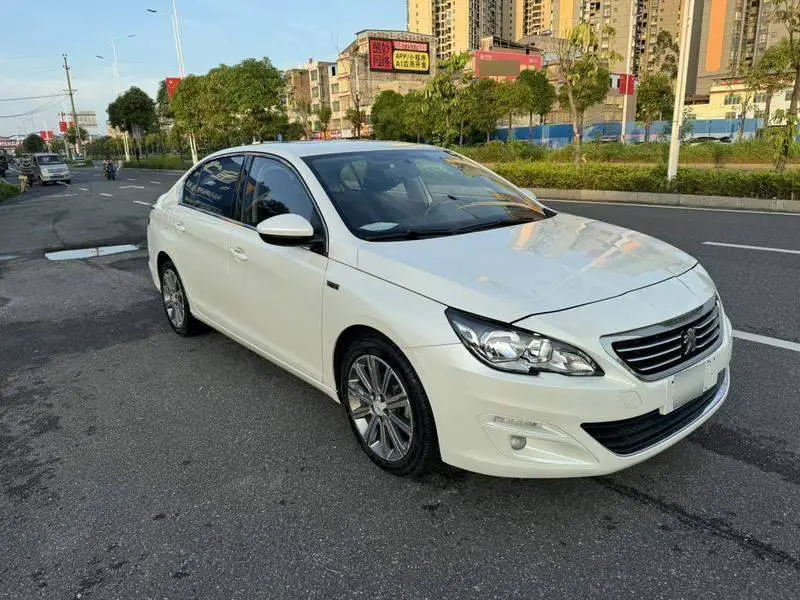 Peugeot 408 2015 1.2T Automatic Luxury Edition — 3