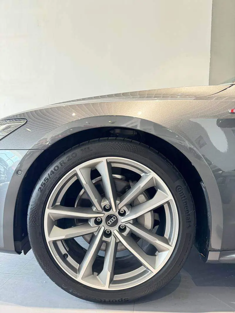 Audi A7 2024 45 TFSI Premium Edition — 11