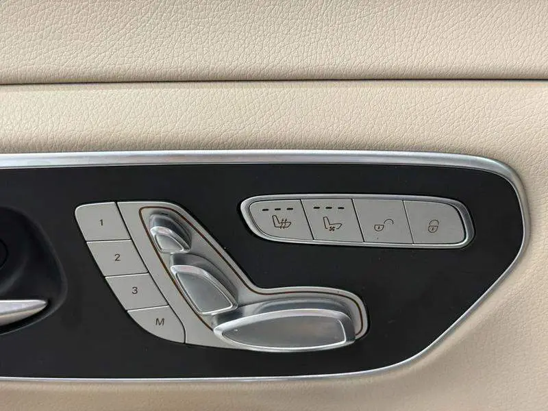 Mercedes-Benz V-Class 2022 V 260 L Long Wheelbase Luxury Edition — 7