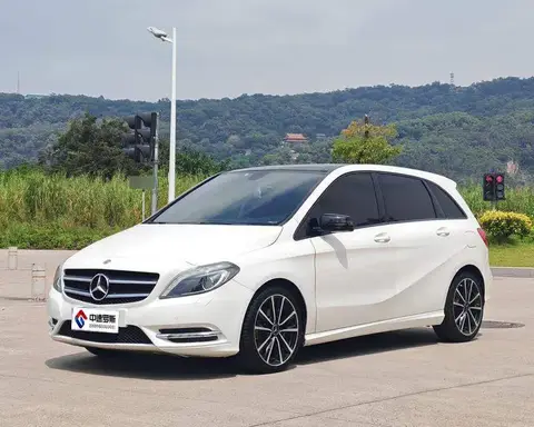 Mercedes-Benz B-Class 2012 B 200