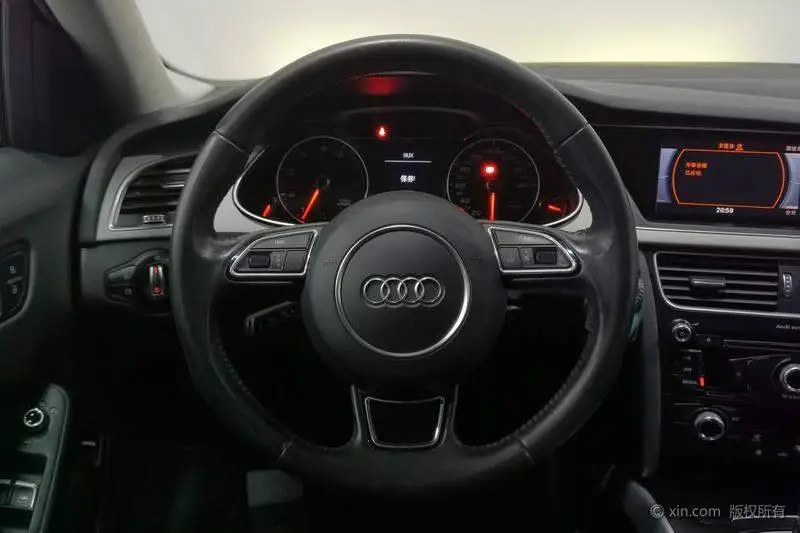 Audi A4L 2015 35 TFSI Automatic Standard Model — 14
