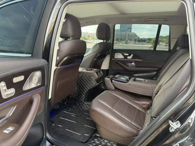 Mercedes-Benz GLS 2021 GLS 450 4MATIC Fashion Edition — 9
