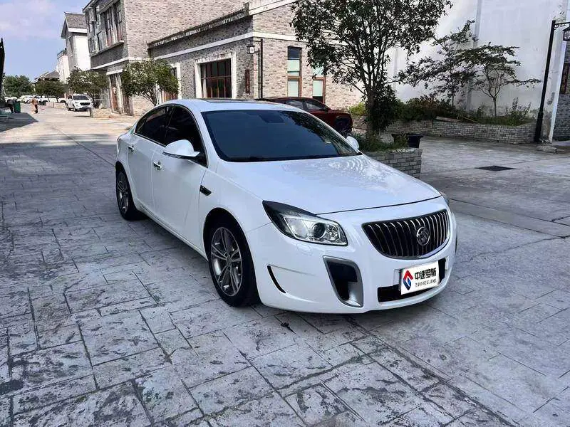 Regal 2013 GS 2.0T Sport Edition — 3