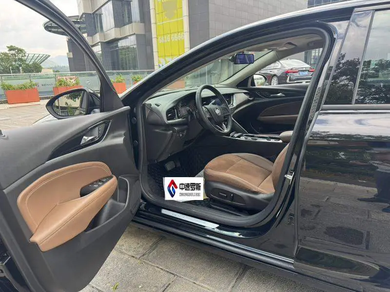 Regal 2023 552T Smart Edition — 8