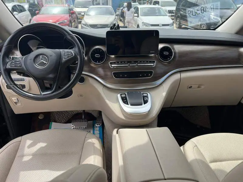 Mercedes-Benz V-Class 2020 V 260 L Long Wheelbase Luxury Edition — 8