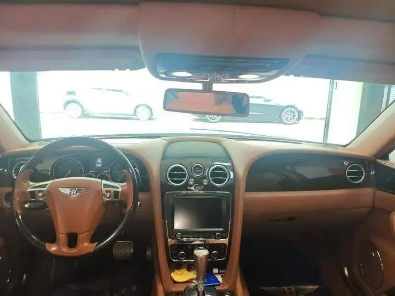 Flying 2014 4.0T V8 Premium Edition — 5