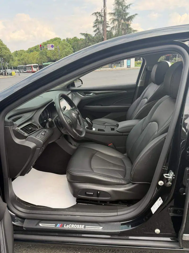 LaCrosse 2021 552T Luxury — 11