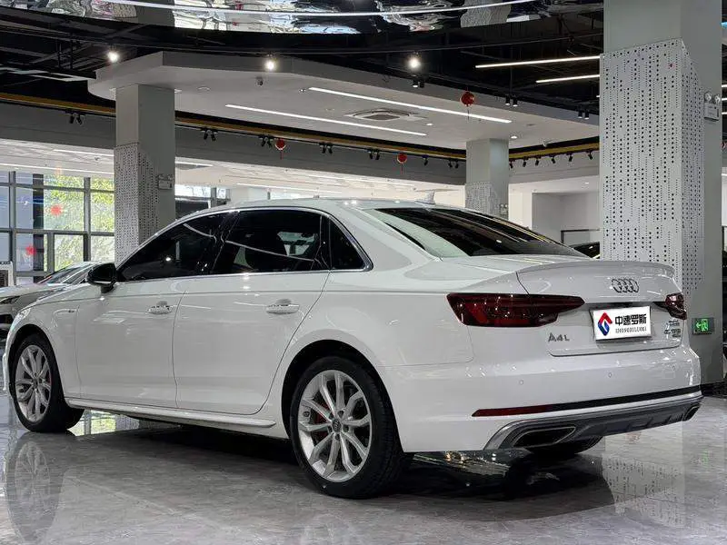 Audi A4L 2019 45 TFSI quattro Personality Sports Edition National V — 4