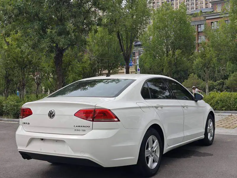 Lingdu 2015 230TSI DSG Fashion Edition — 7