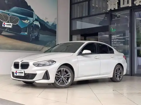 BMW 1 Series 2021 facelift 120i M sports version