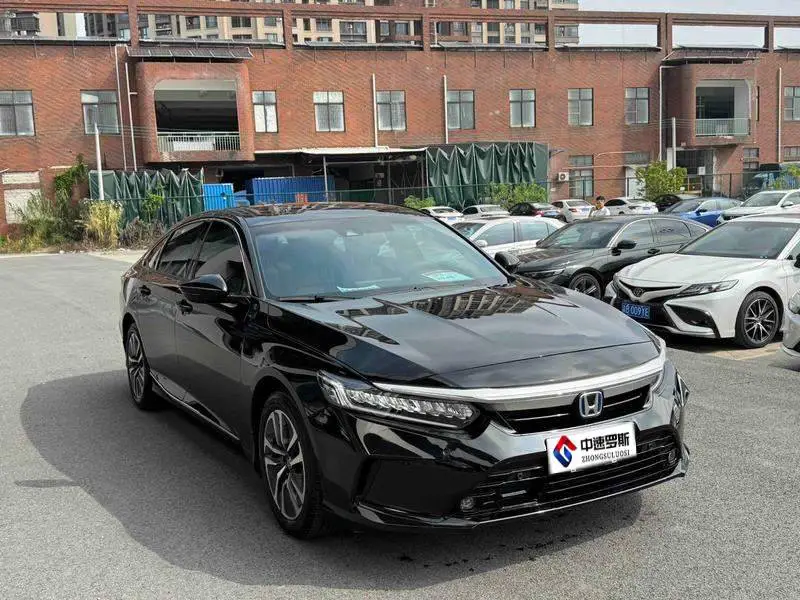 Inspur 2022 Sharp Hybrid 2.0L Pure Elegant Edition — 3
