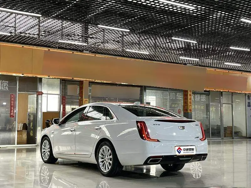 Cadillac XTS 2018 28T Elite — 4