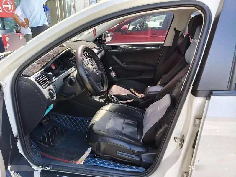 Santana 2021 1.5L Automatic Fashion Edition — 8