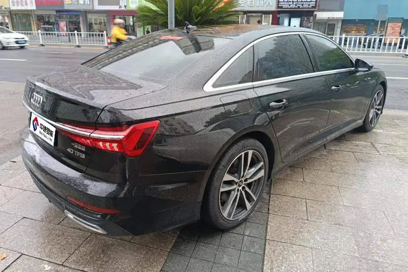 Audi A6L 2022 40 TFSI Luxury Dynamic Edition — 3