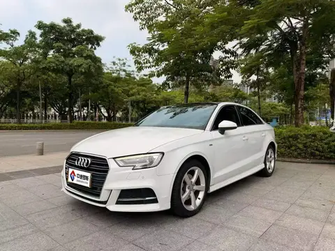 Audi A3 2019 Limousine 35 TFSI Fashionable National VI