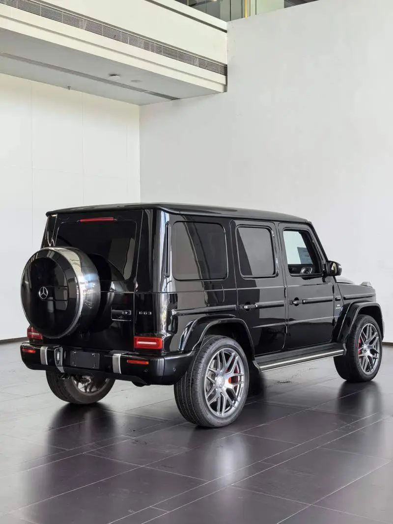 Mercedes-Benz G-Class AMG 2023 AMG G 63 — 6