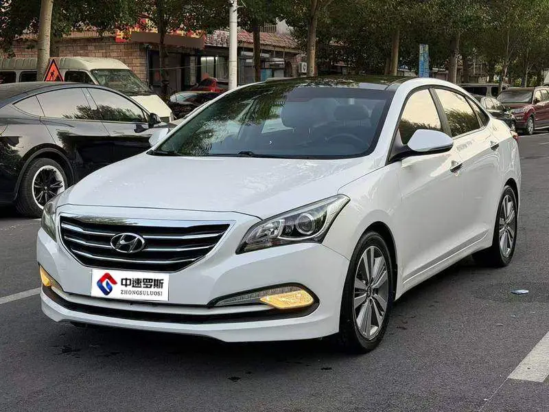 Name map 2014 1.8L Automatic Premium DLX