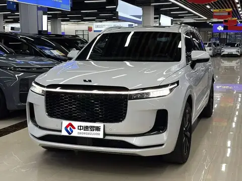 Ideal ONE 2021 Extended Range 6-seater Edition