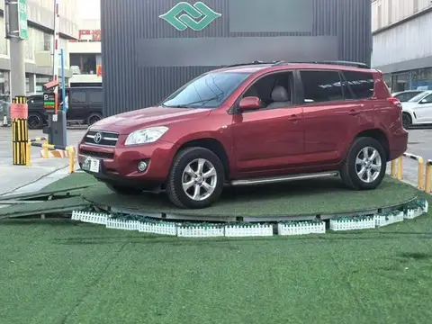 RAV4 Rongfang 2010 2.0L Automatic Luxury Upgrade Edition