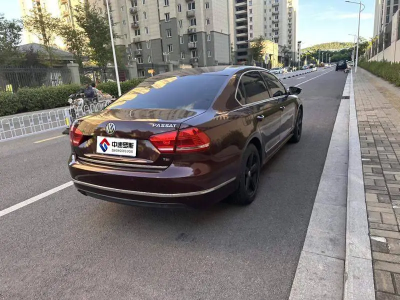 Passat 2011 1.8TSI DSG Royal Edition — 4