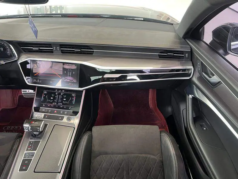 Audi A6L 2020 55 TFSI quattro Premium Dynamic Edition — 20