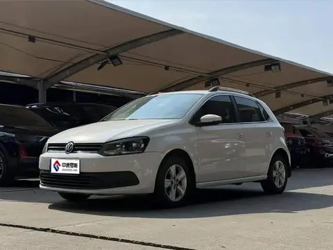 Polo 2014 1.4L Manual Fashion Edition