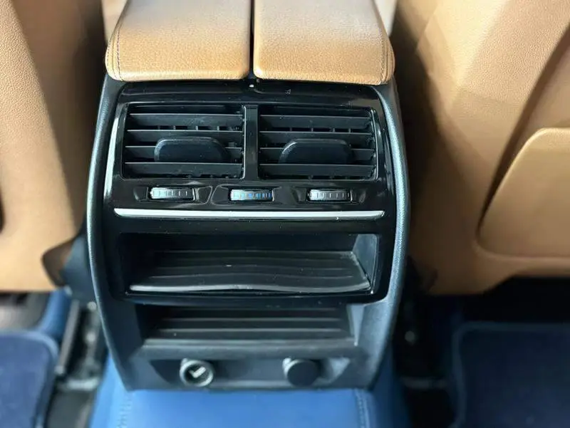 BMW 5 Series 2018 530Li Leading M Sport Package — 13