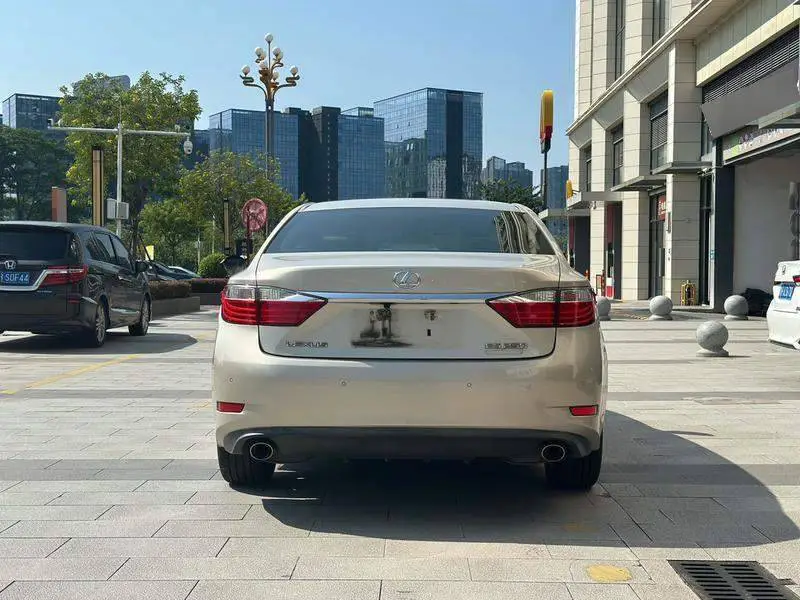 Lexus ES 2013 250 Elite Edition — 3