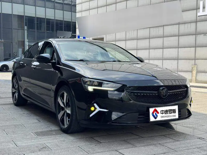 Regal 2023 552T Smart Edition — 3