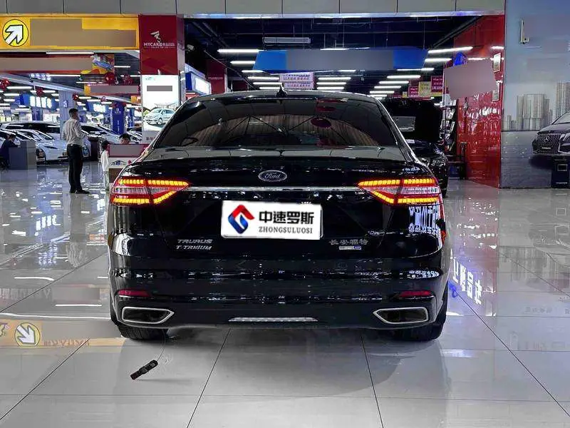 Taurus 2019 EcoBoost 245 Premium Edition — 5