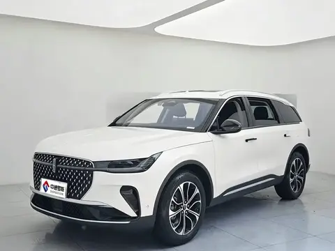 navigator 2023 2.0T 4WD Premium Edition