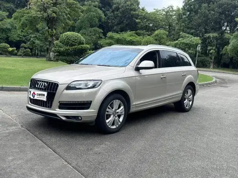 Audi Q7 2012 3.0 TFSI Progressive (200kW)
