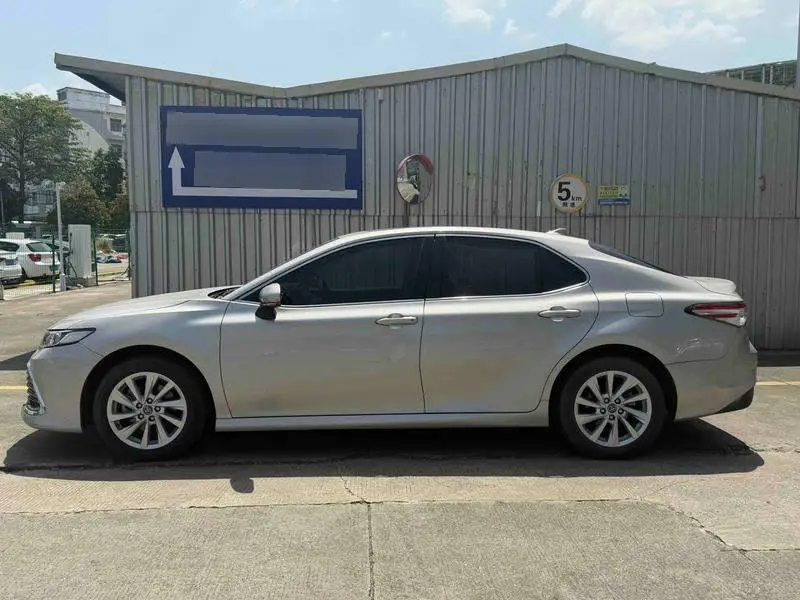 Camry 2023 2.0GVP Leading Edition — 4