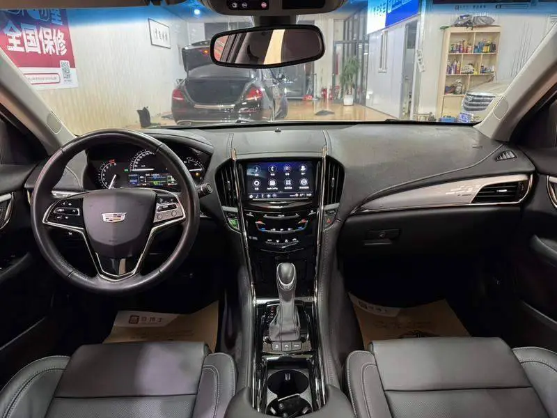 Cadillac ATS-L 2017 28T Fashion Model — 12