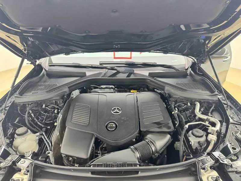 Mercedes-Benz GLC 2023 GLC 300 L 4MATIC Dynamic 5-seater — 8