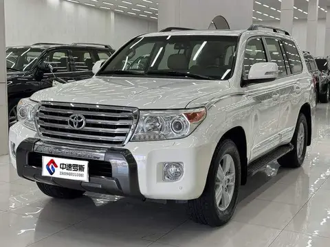 Land Cruiser 2012 4.6L Automatic VX-R