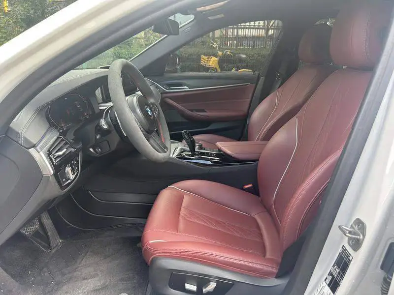 BMW 5 Series 2022 530Li facelift, leading M sports package — 18