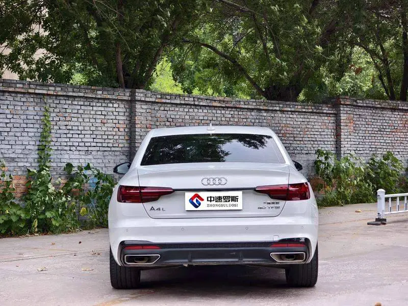 Audi A4L 2023 40 TFSI Luxury Dynamic Edition — 5