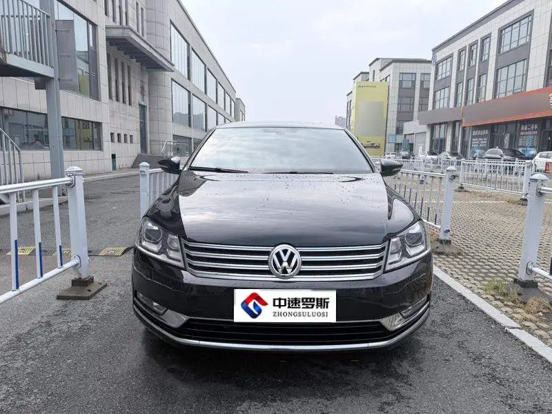 Magotan 2015 facelift 2.0TSI luxury model — 2
