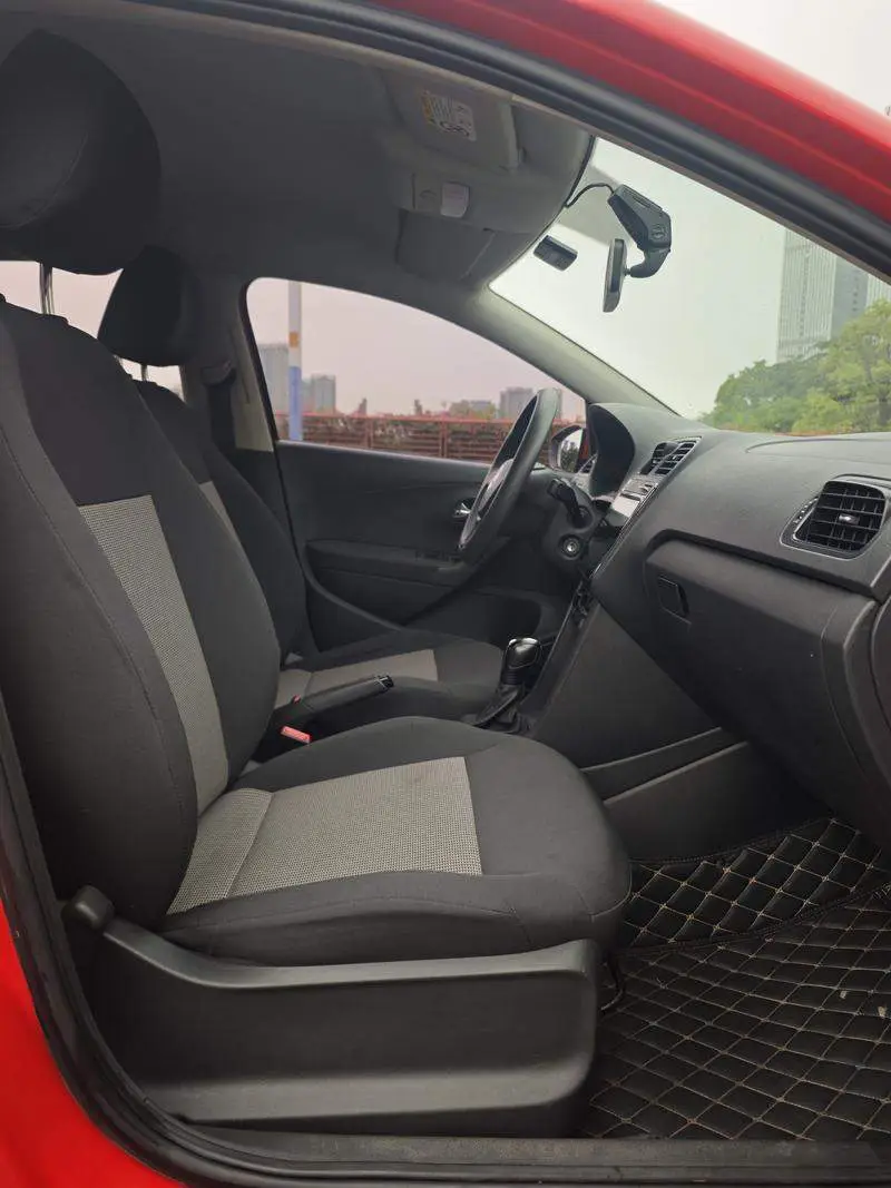 Polo 2018 1.5L Automatic Safety Edition — 12